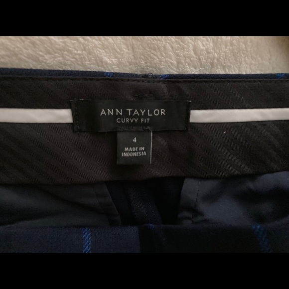 NWOT Ann Taylor Ankle Pant Curvy Fit - Picture 4 of 5